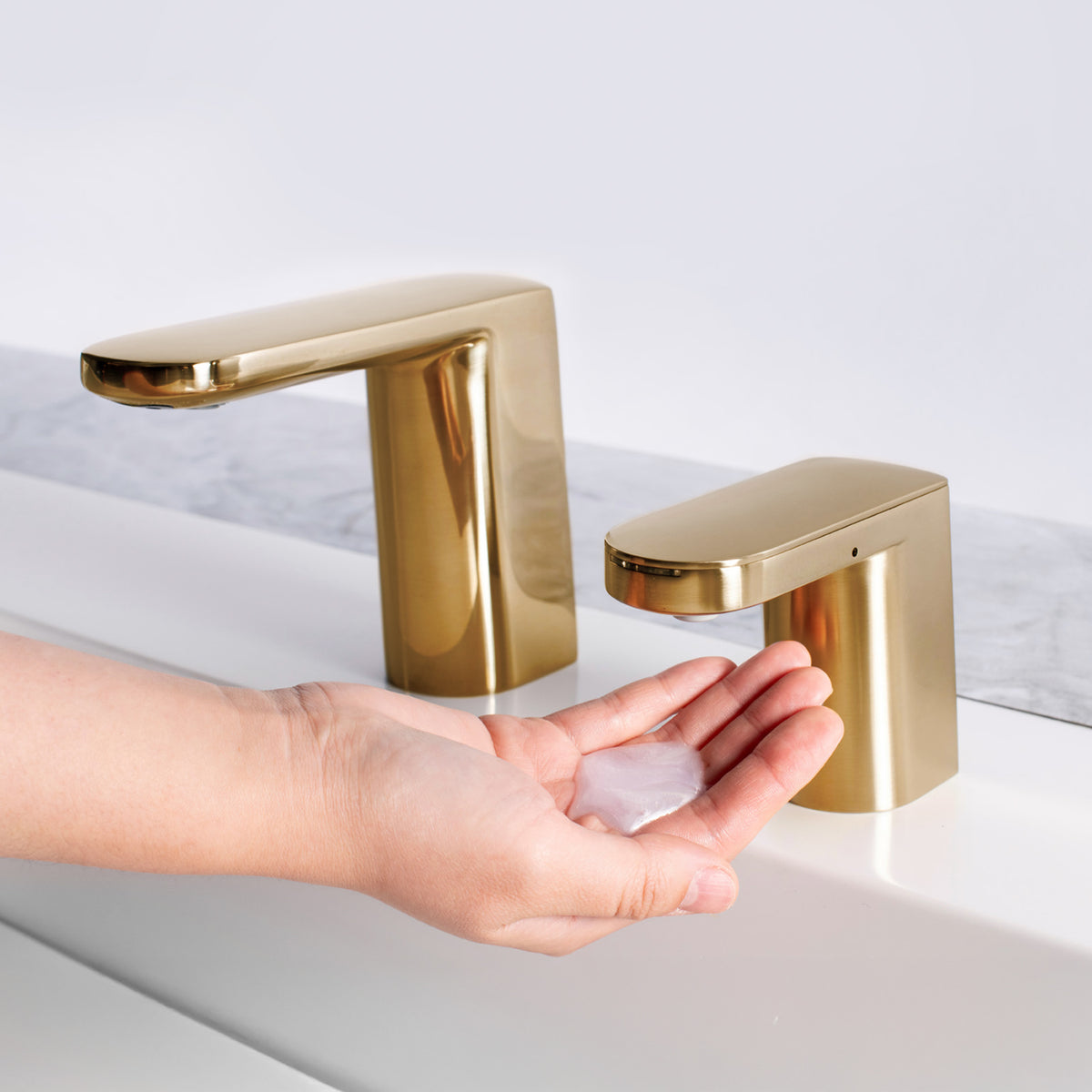 Bobrick 950 manufacturer product image